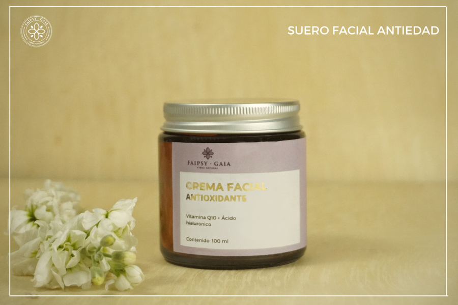 Crema facial antioxidante con ingredientes naturales, hidrata y rejuvenece la piel. Combate los signos del envejecimiento, aporta luminosidad y protege contra radicales libres. Ideal para uso diario en todo tipo de piel.