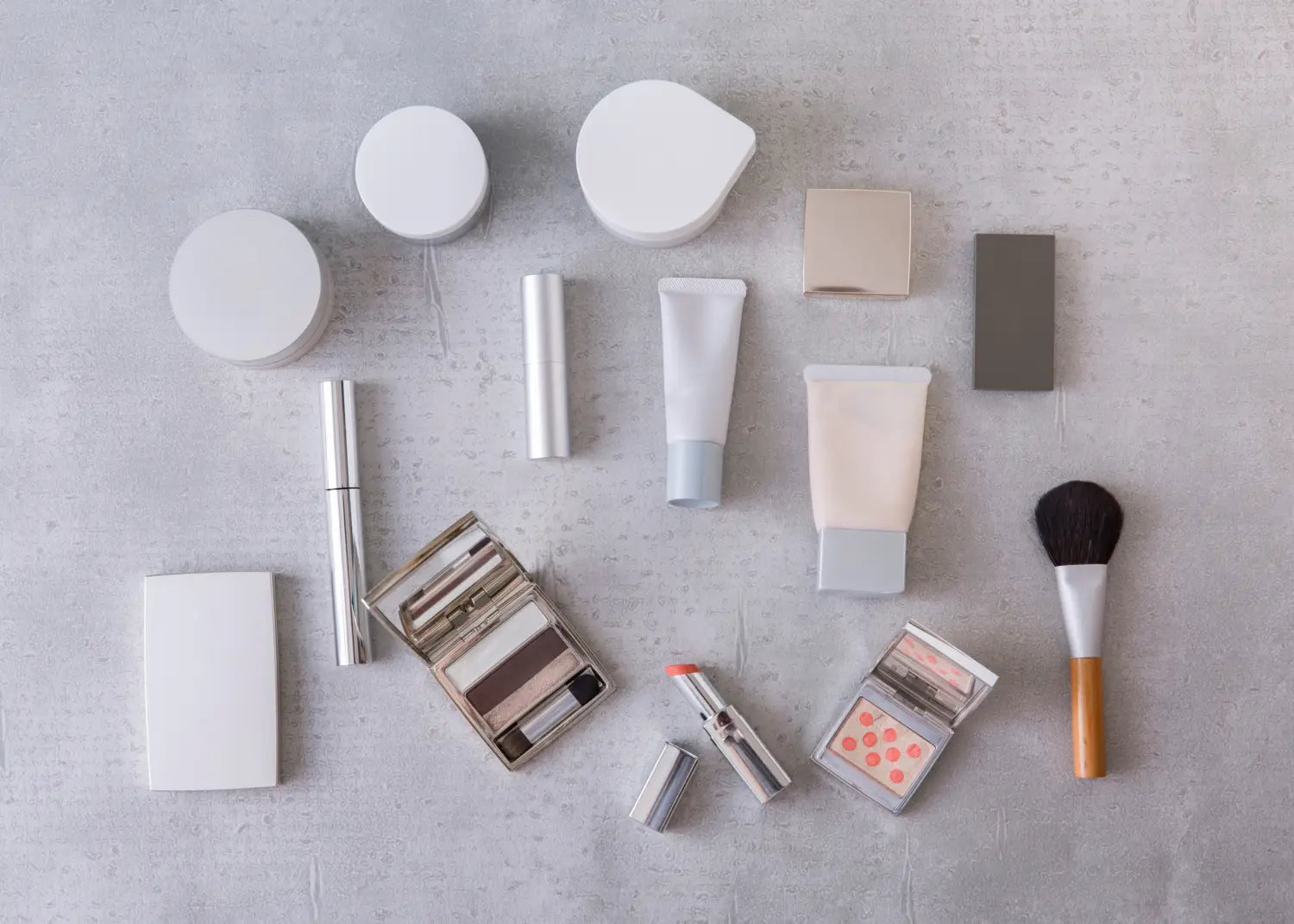 Parabenos en cosmética: qué son para sirven y cuál es su impacto real tu piel