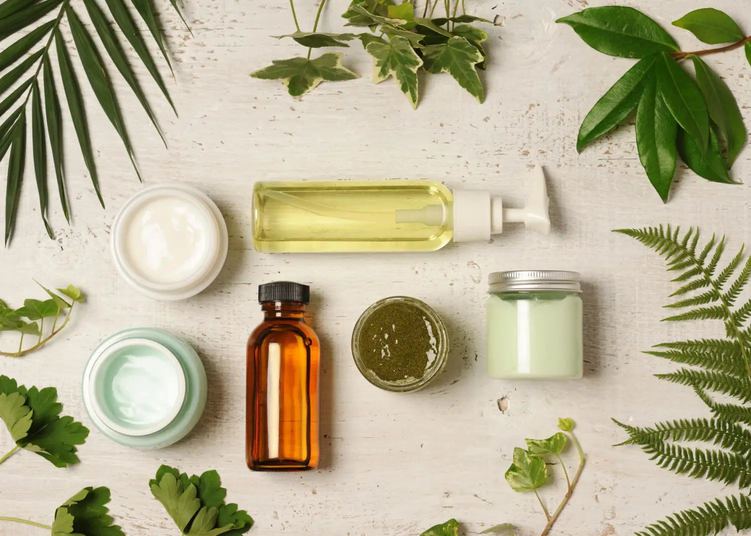 Ingredientes tóxicos en cremas comerciales que deberías evitar (y cómo elegir mejor)